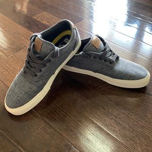 Vans 10.5 Ortholite insole excellent condition.